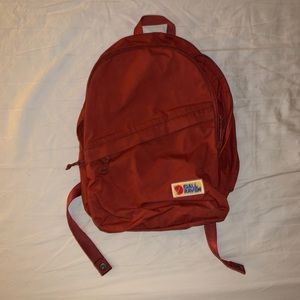 fjallraven kanken red backpack